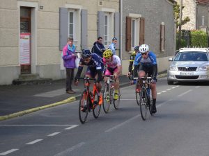 Echappée de 4 coureurs