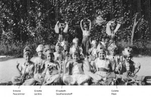1939 - 1940 - fête des écoles Paul Bert - Les Cambodgiennes